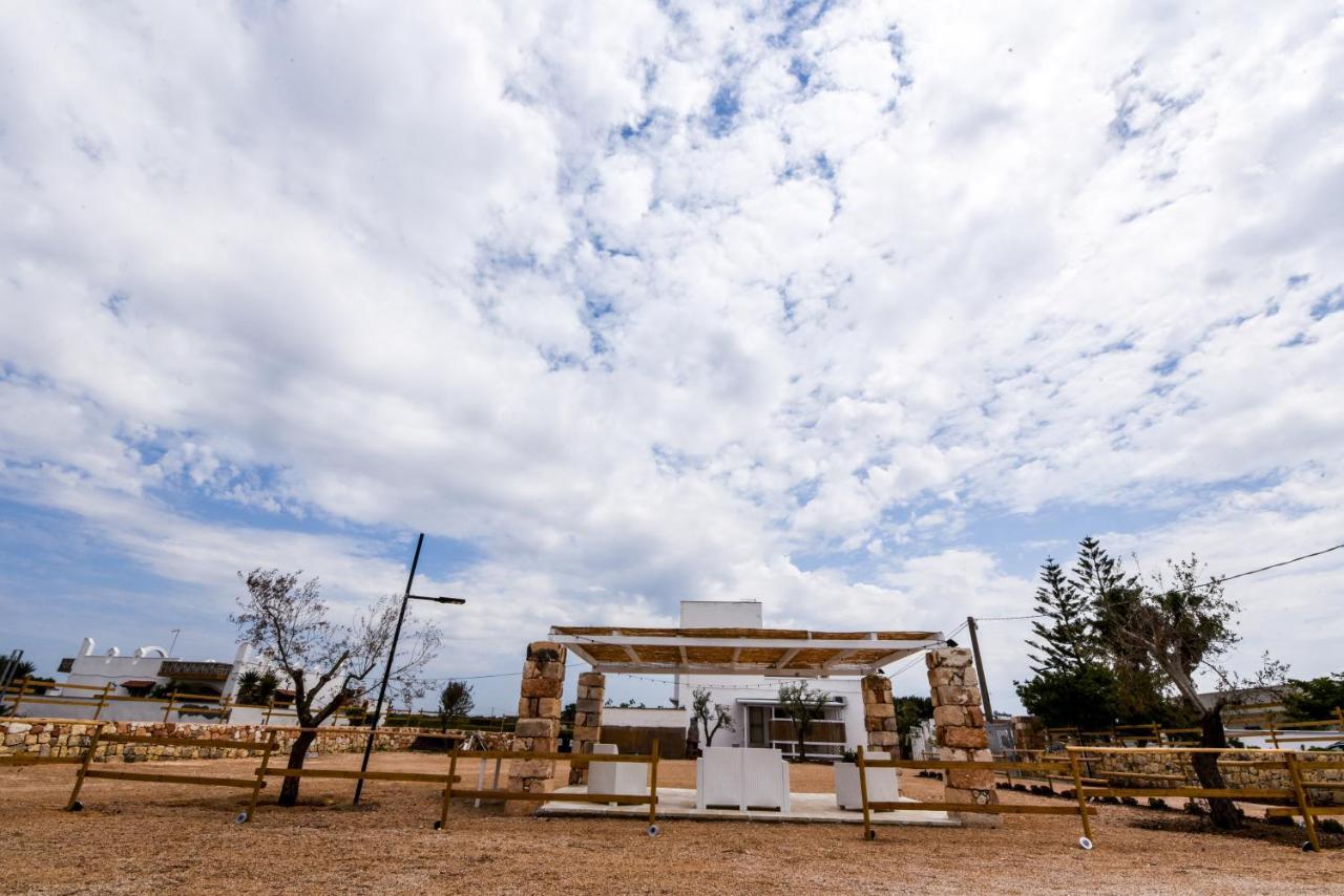 Sea Salento Casa Vacanze 푼타 프로슈토 외부 사진