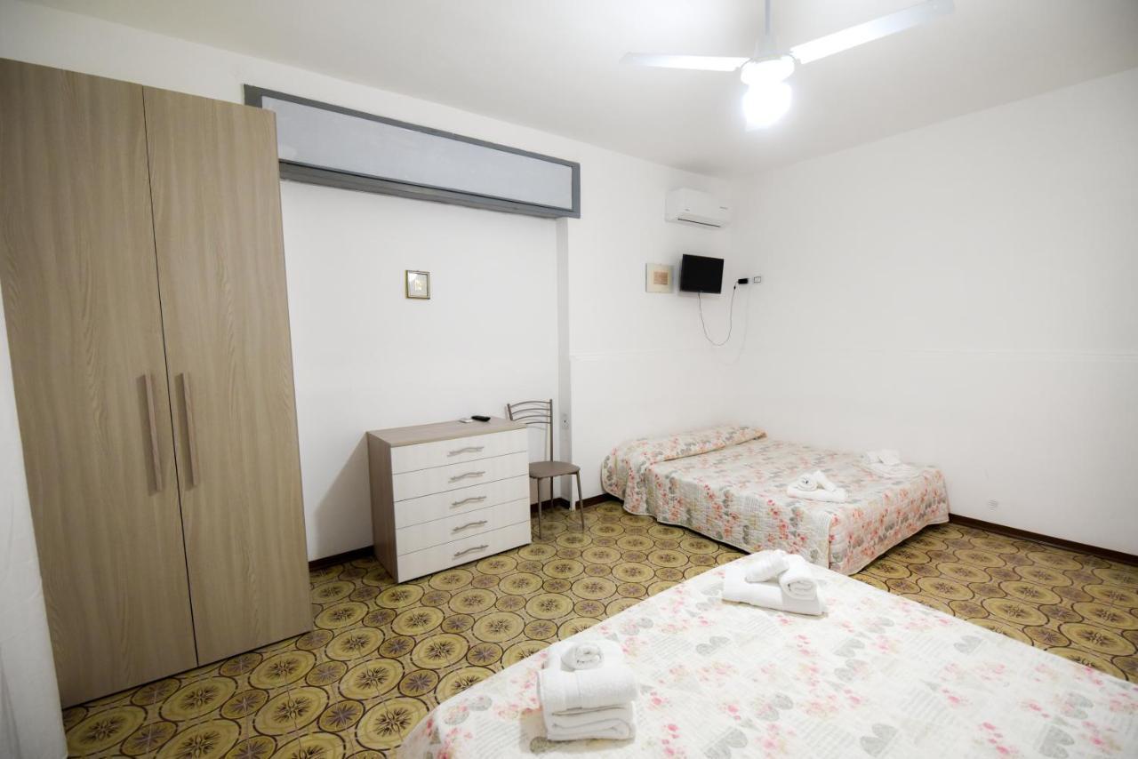 Sea Salento Casa Vacanze 푼타 프로슈토 외부 사진
