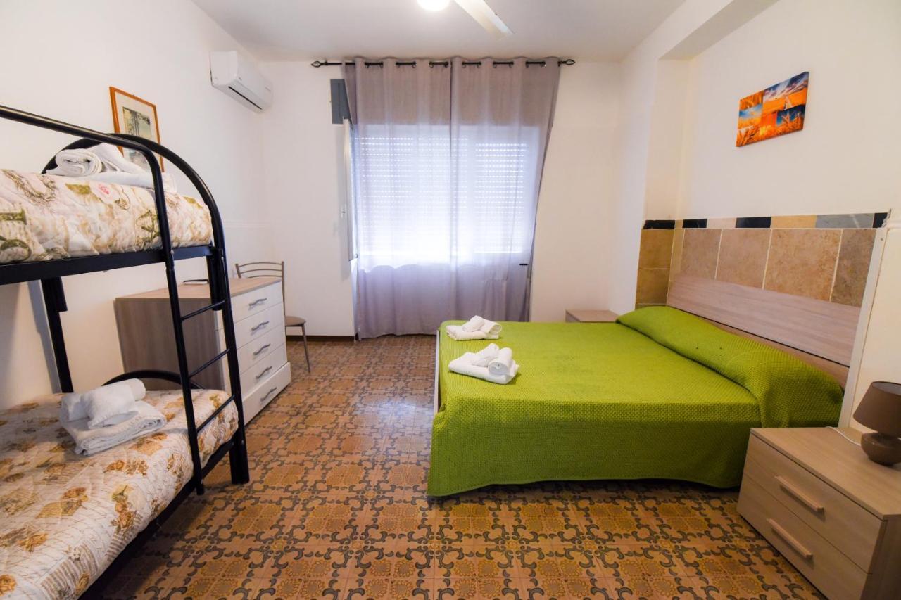 Sea Salento Casa Vacanze 푼타 프로슈토 외부 사진