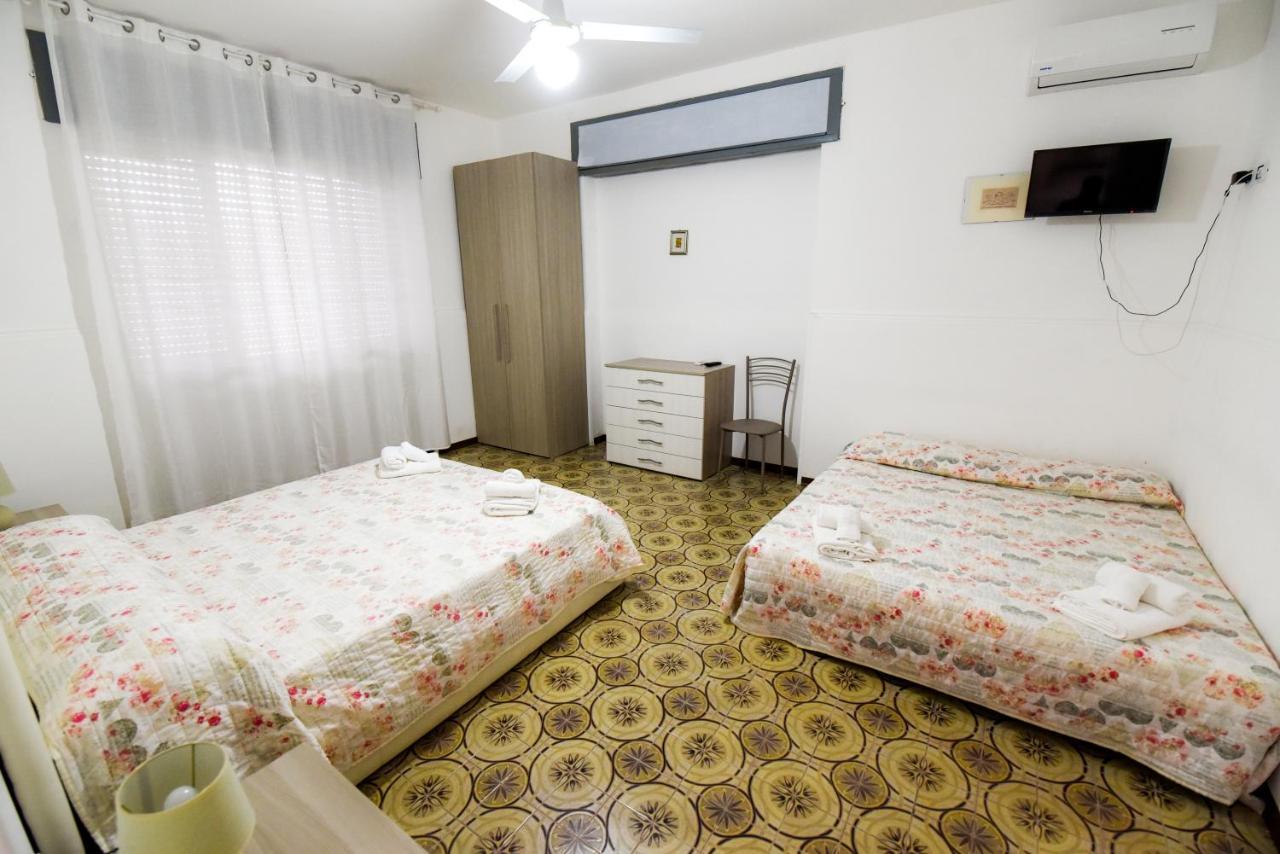 Sea Salento Casa Vacanze 푼타 프로슈토 외부 사진