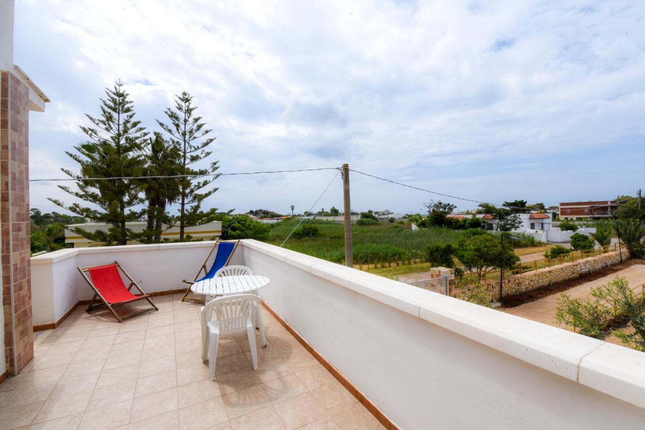 Sea Salento Casa Vacanze 푼타 프로슈토 외부 사진